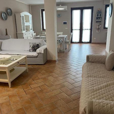Agriturismo Colle D' Oro Pescia Romana Bagian luar foto