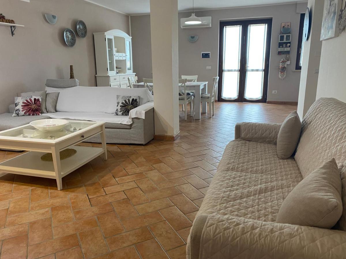 Agriturismo Colle D' Oro Pescia Romana Bagian luar foto