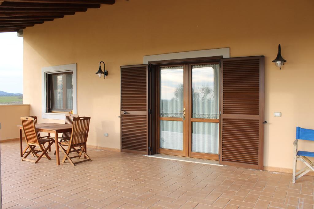 Agriturismo Colle D' Oro Pescia Romana Ruang foto