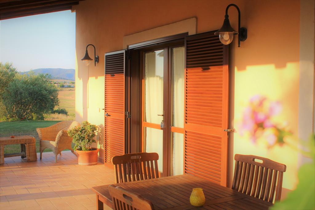 Agriturismo Colle D' Oro Pescia Romana Bagian luar foto